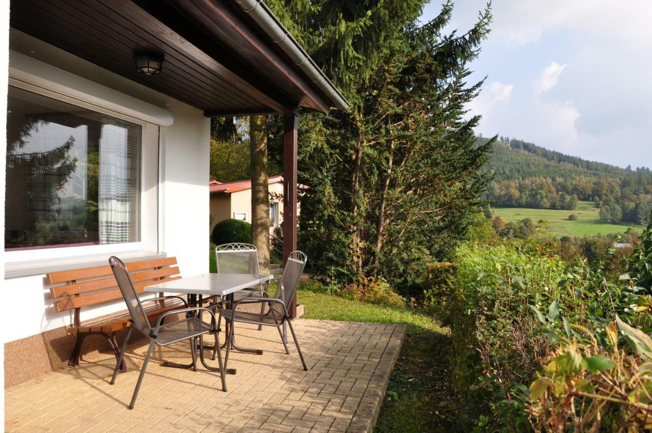 Feriendorf am Hundsrück Floh Exterior foto